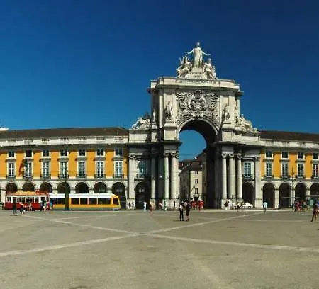 Charming I Historical Center